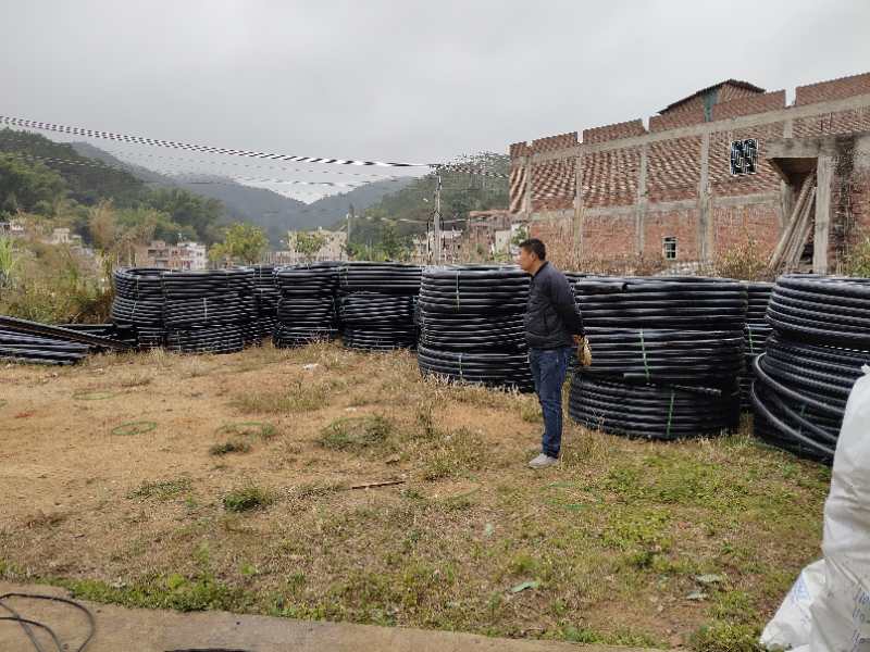 火狐电竞app
PE给水管为梅州市珠苏镇创建主义新农村给水建设